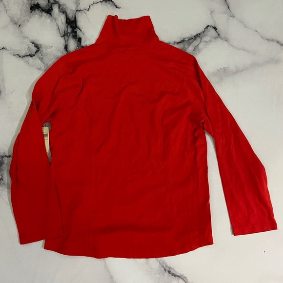 Crimson Princess Seam Turtle Neck - Picture 2 of 5